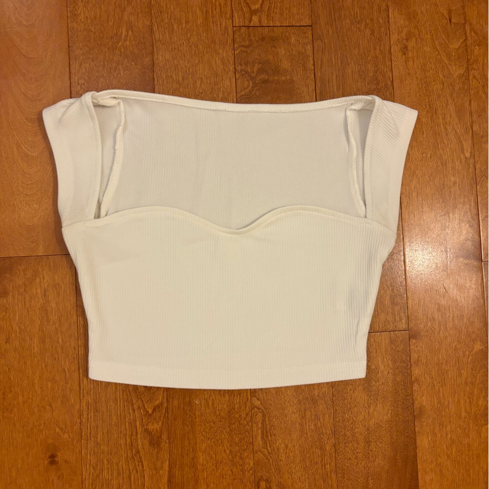 SHEIN Sweetheart Neck Cropped Top